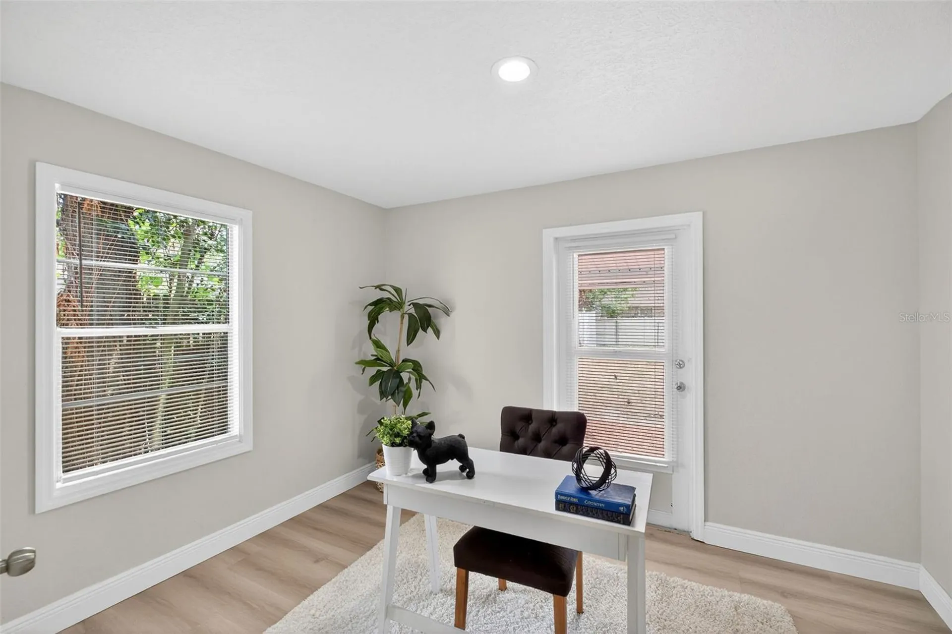 1103 Overdale Street Orlando FL 32825
