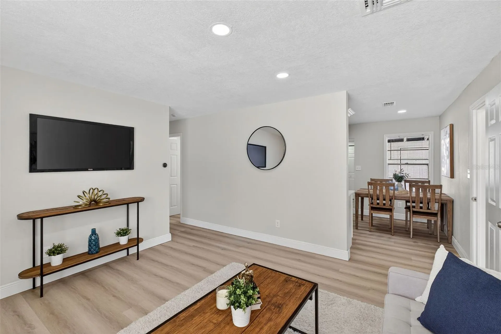 1103 Overdale Street Orlando FL 32825