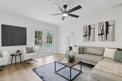 530 16th Street NW Largo FL 33770