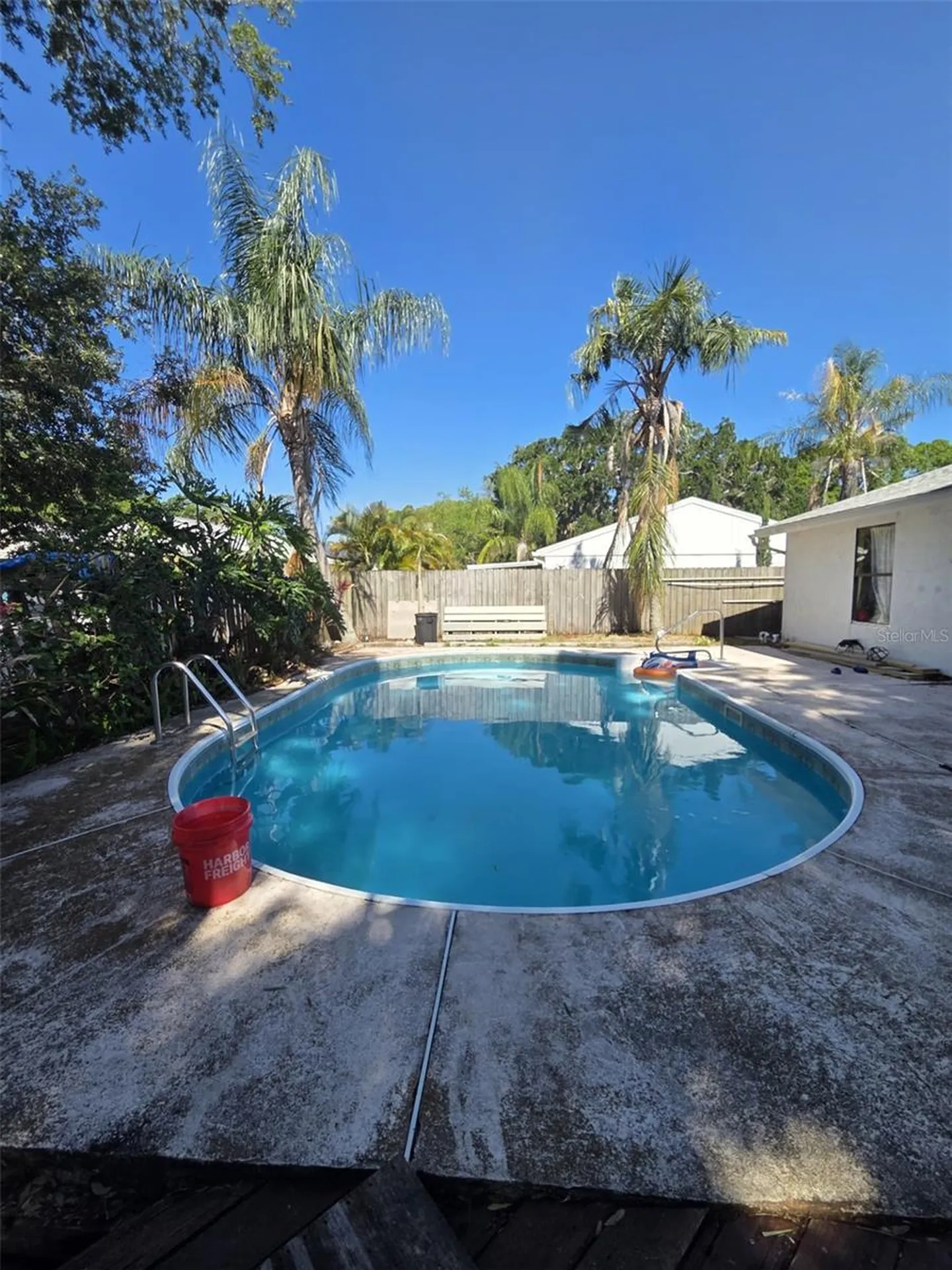 602 Bay Lake Trail Oldsmar FL 34677