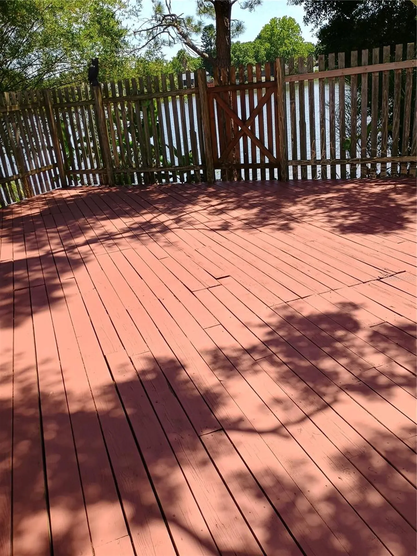 602 Bay Lake Trail Oldsmar FL 34677