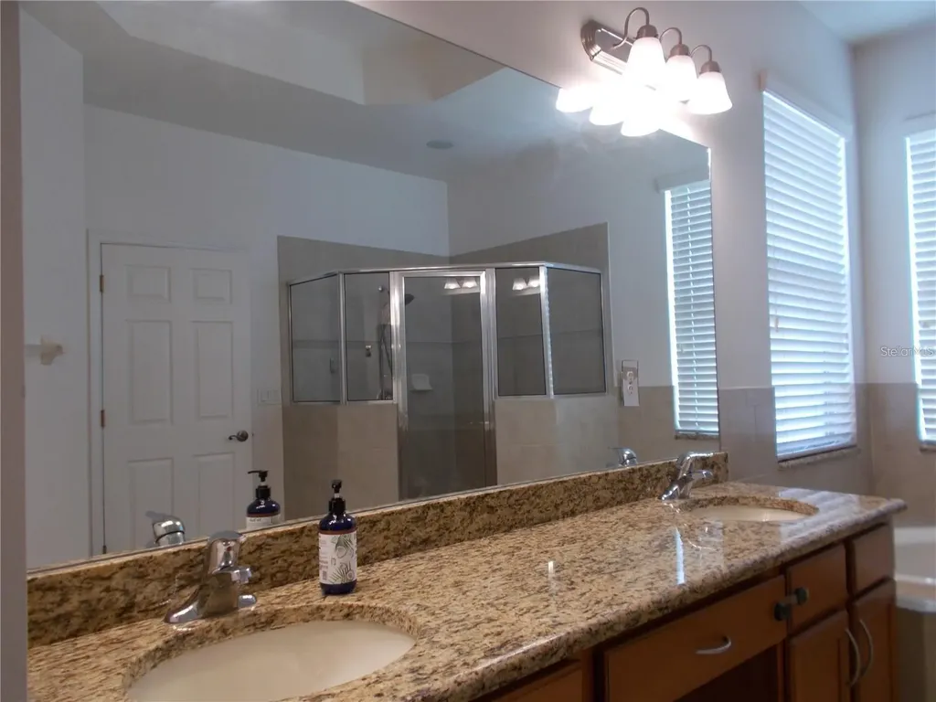 4414 Biscayne Breeze Way Kissimmee FL 34744