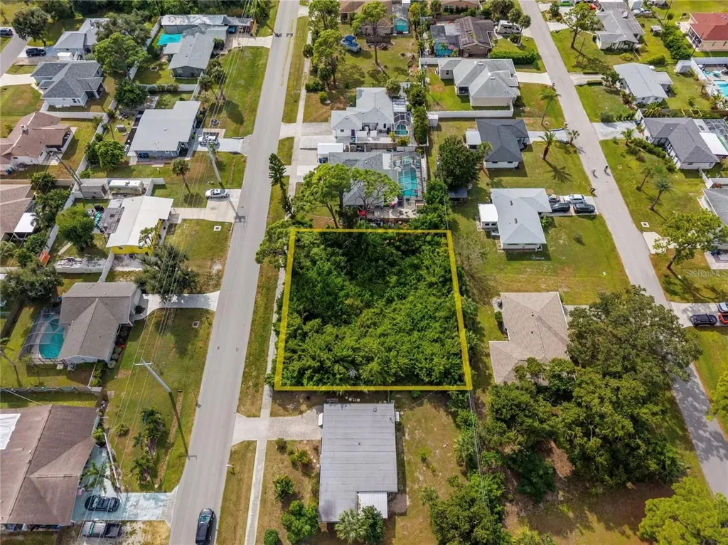 31 W Seminole Drive Venice FL 34293
