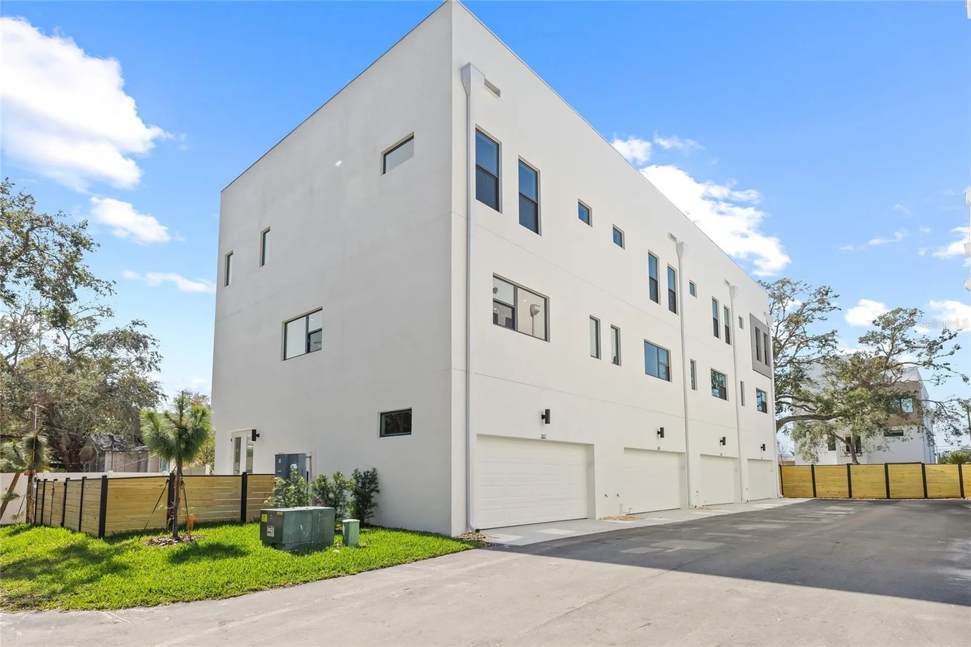 301 15th Street N St Petersburg FL 33705