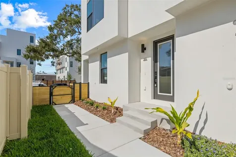 301 15th Street N St Petersburg FL 33705