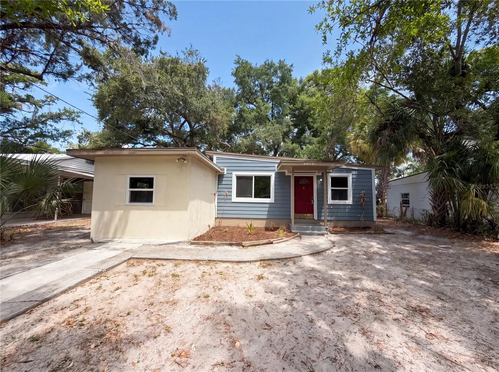 4010 E Paris Street Tampa FL 33610