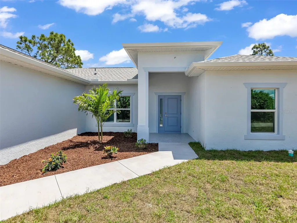 102 Chickering Street Port Charlotte FL 33954