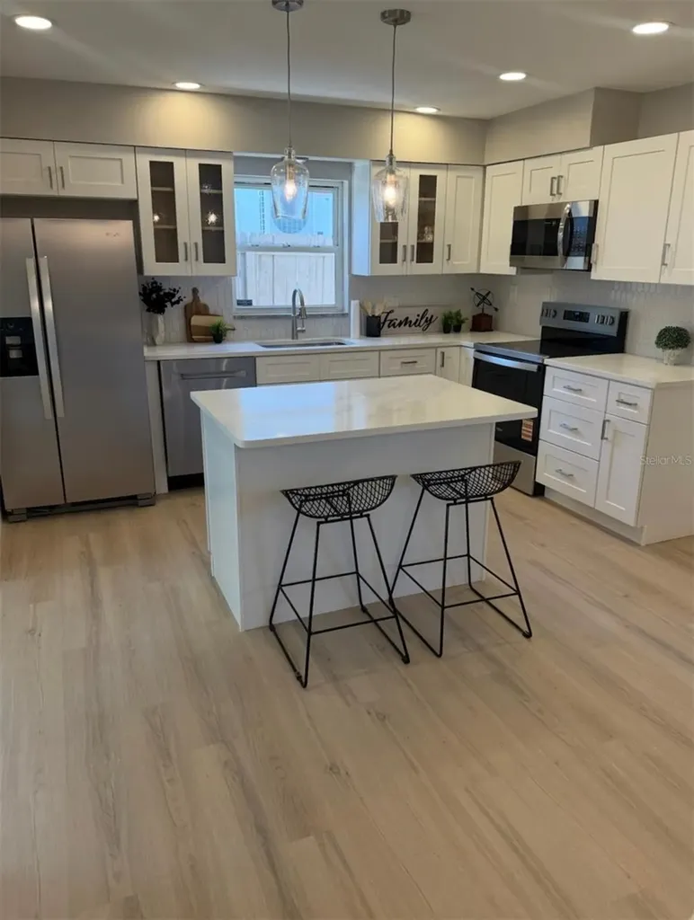 4427 Huntington Street NE St Petersburg FL 33703
