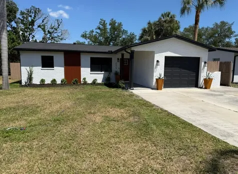 4427 Huntington Street NE St Petersburg FL 33703
