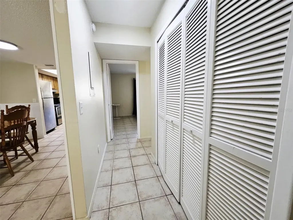14468 Reuter Strasse Circle Tampa FL 33613