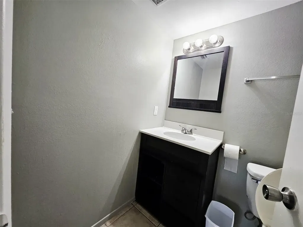 14468 Reuter Strasse Circle Tampa FL 33613