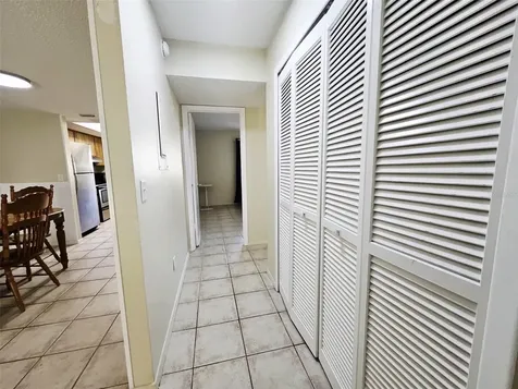 14468 Reuter Strasse Circle Tampa FL 33613