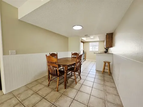14468 Reuter Strasse Circle Tampa FL 33613