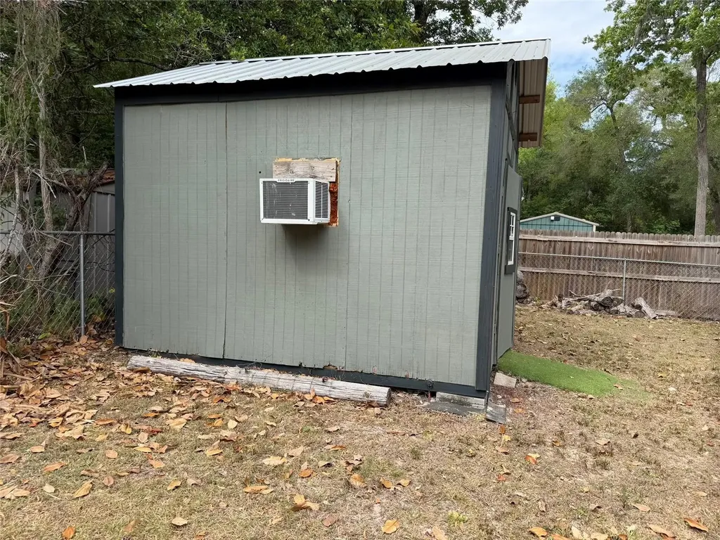 8732 Cr 647 S Bushnell FL 33513