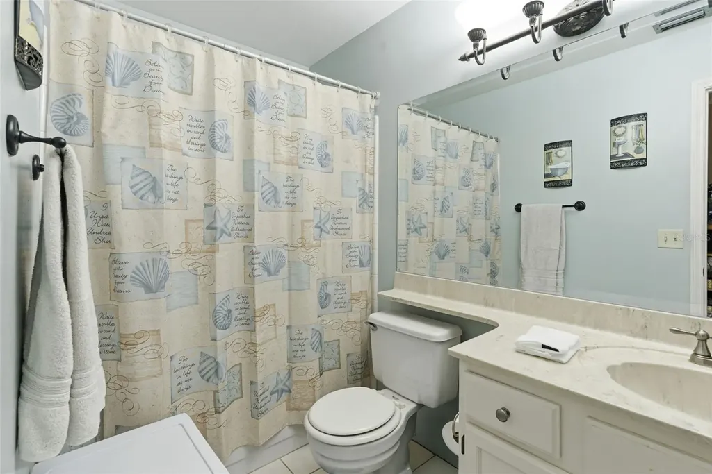 3227 Valley Oaks Drive Tampa FL 33618