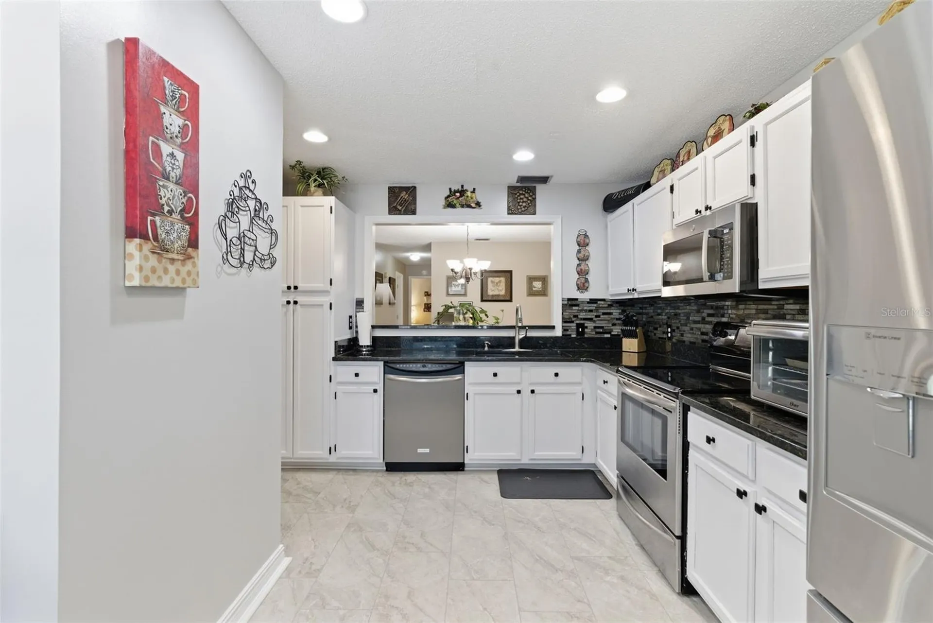 3227 Valley Oaks Drive Tampa FL 33618