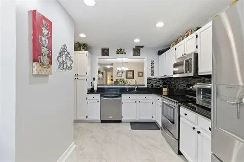 3227 Valley Oaks Drive Tampa FL 33618
