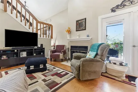 3227 Valley Oaks Drive Tampa FL 33618