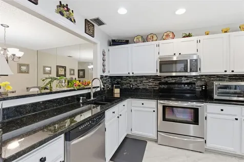 3227 Valley Oaks Drive Tampa FL 33618