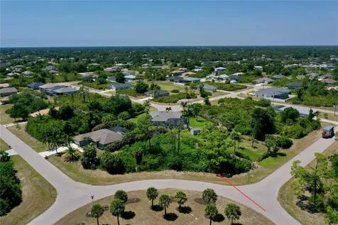 125 Australian Drive Rotonda West FL 33947