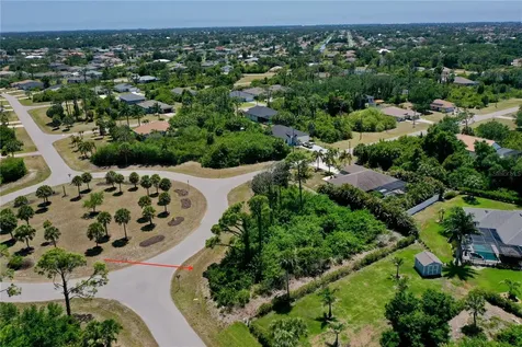 125 Australian Drive Rotonda West FL 33947