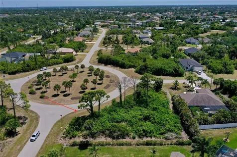 125 Australian Drive Rotonda West FL 33947