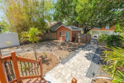 812 6th Street N St Petersburg FL 33701