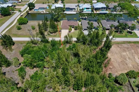 8401 Antwerp Circle Port Charlotte FL 33981