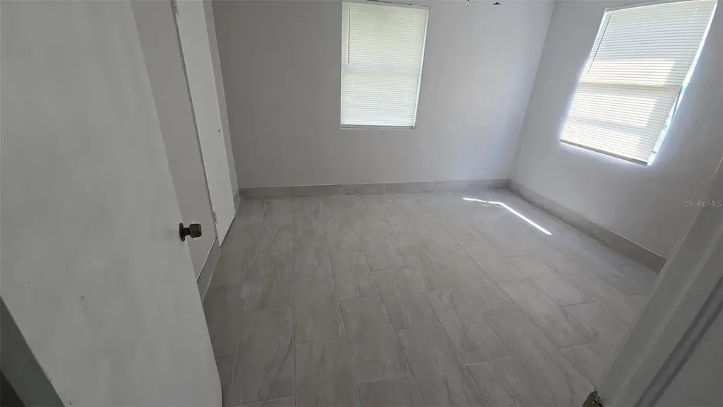 1011 NE 2nd Street Mulberry FL 33860