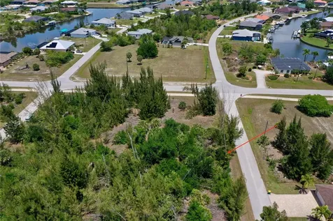8409 Antwerp Circle Port Charlotte FL 33981