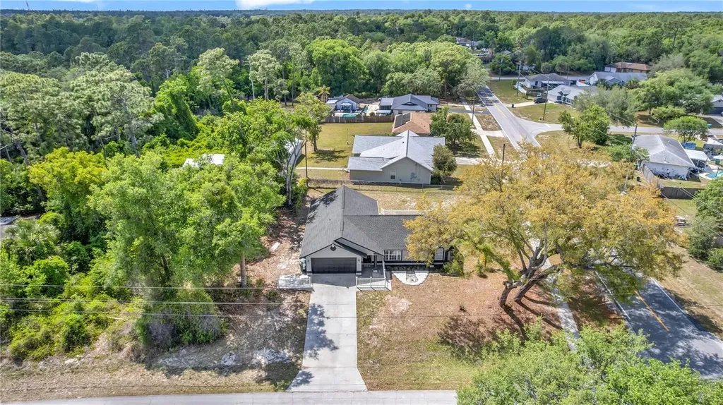 3204 Saint James Avenue Deltona FL 32738
