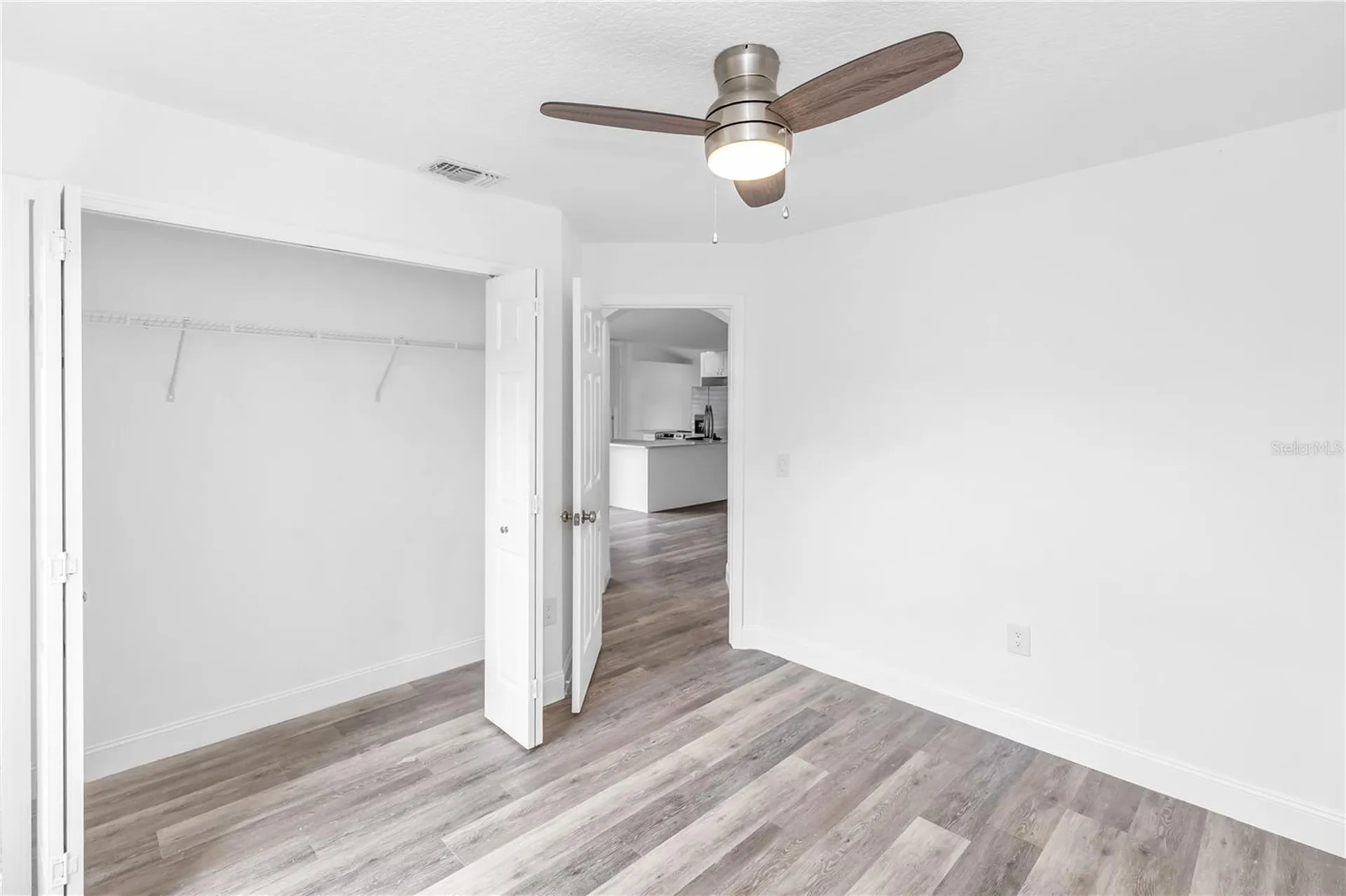 3204 Saint James Avenue Deltona FL 32738