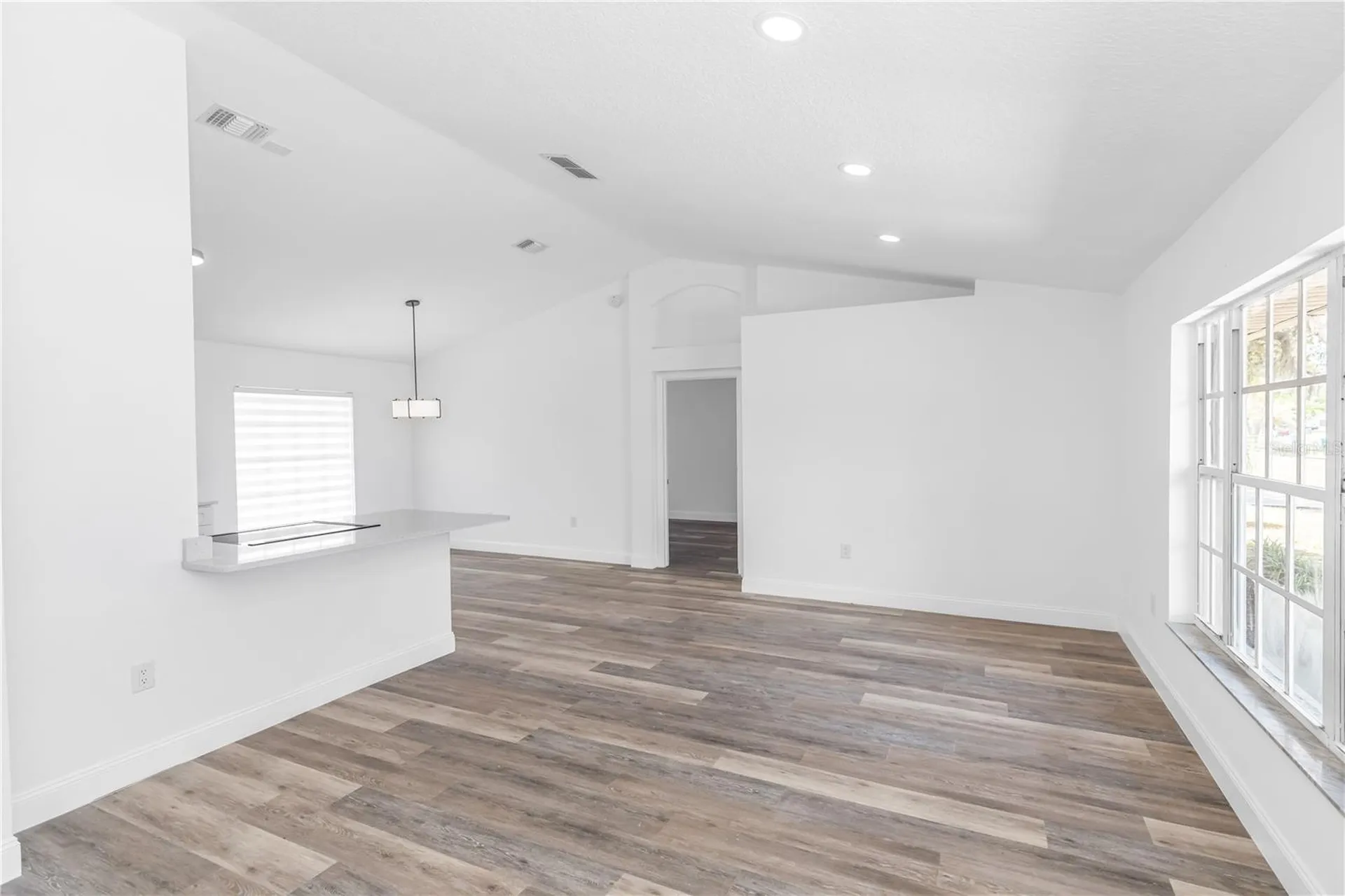 3204 Saint James Avenue Deltona FL 32738