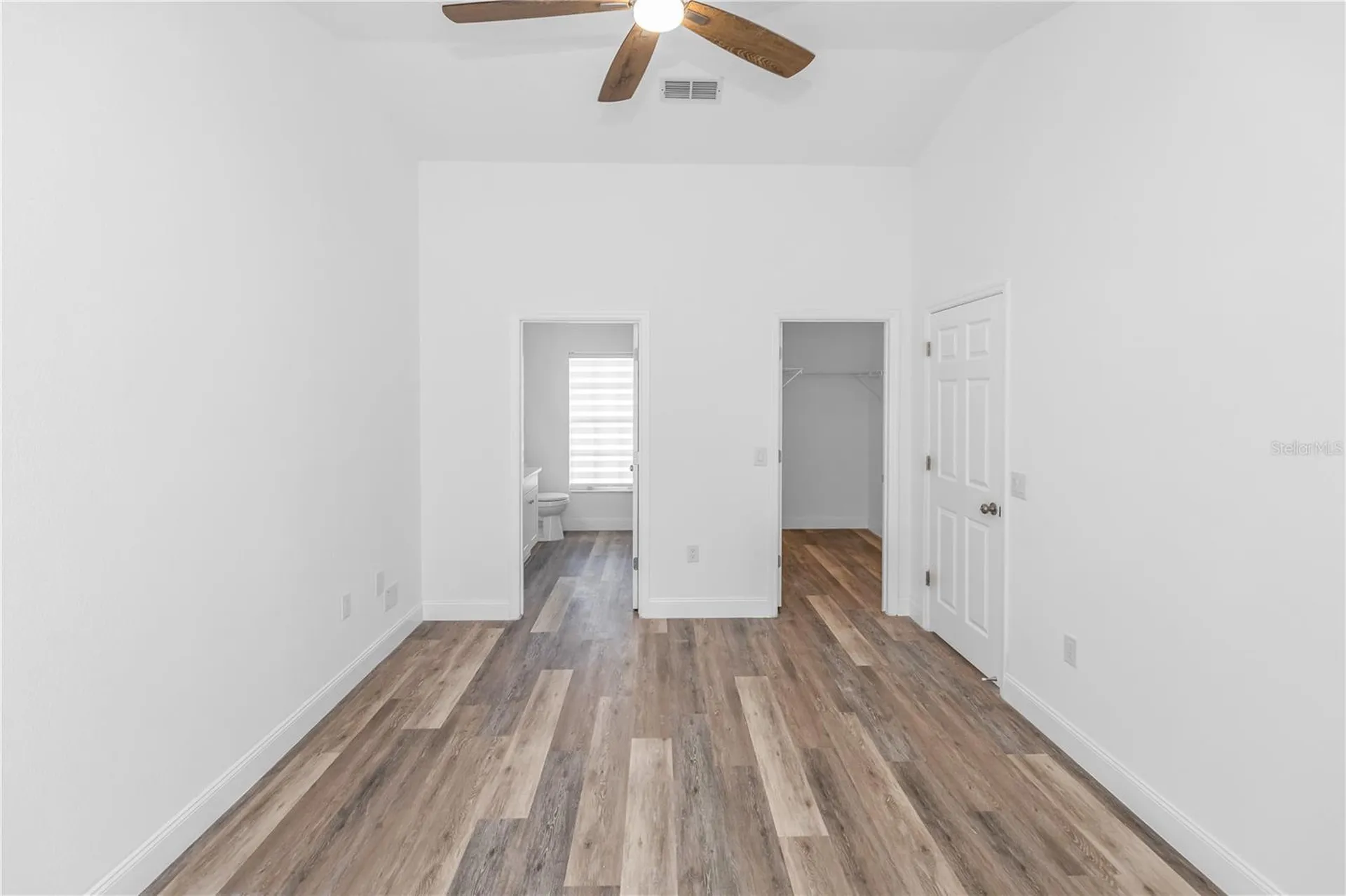 3204 Saint James Avenue Deltona FL 32738