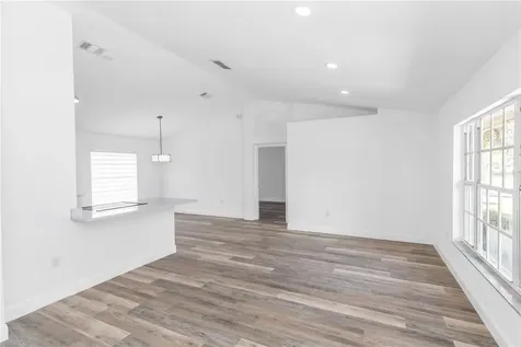 3204 Saint James Avenue Deltona FL 32738