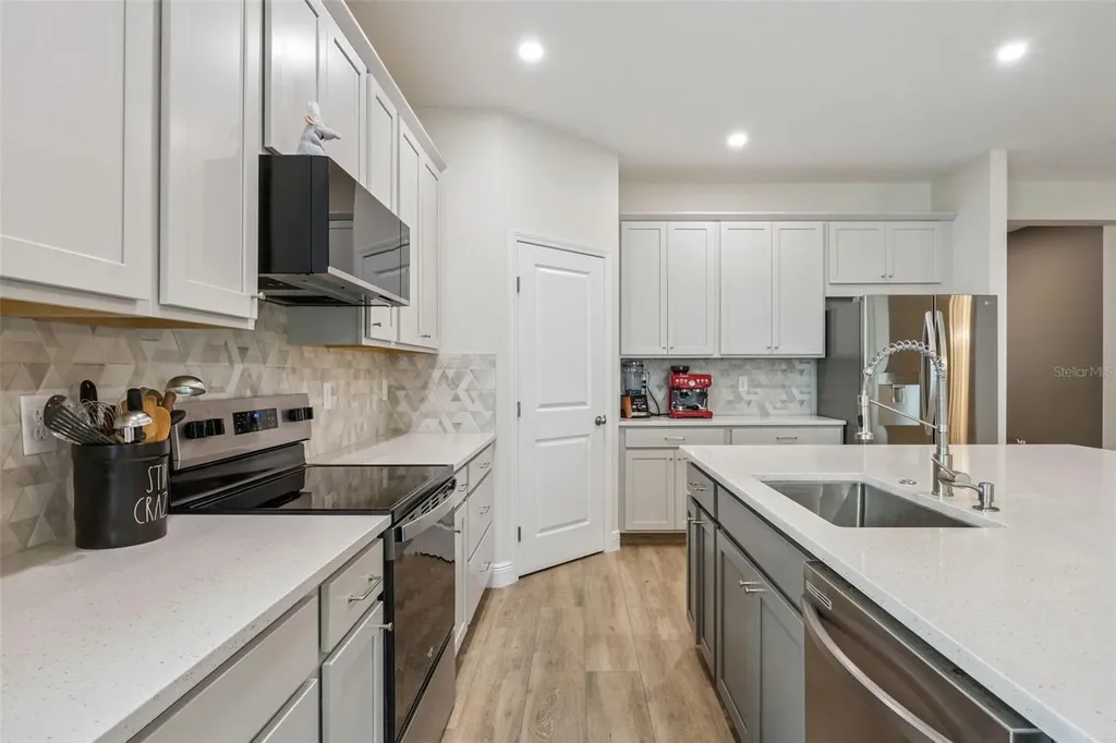 2101 Axel Street Minneola FL 34715