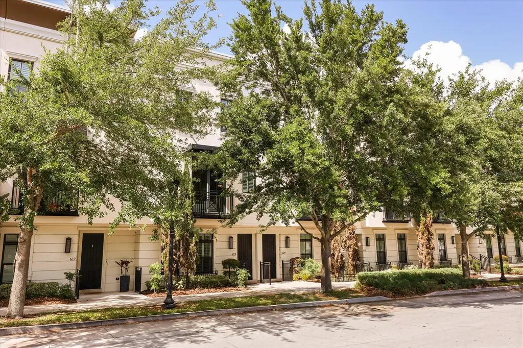 623 E Jackson Street Orlando FL 32801