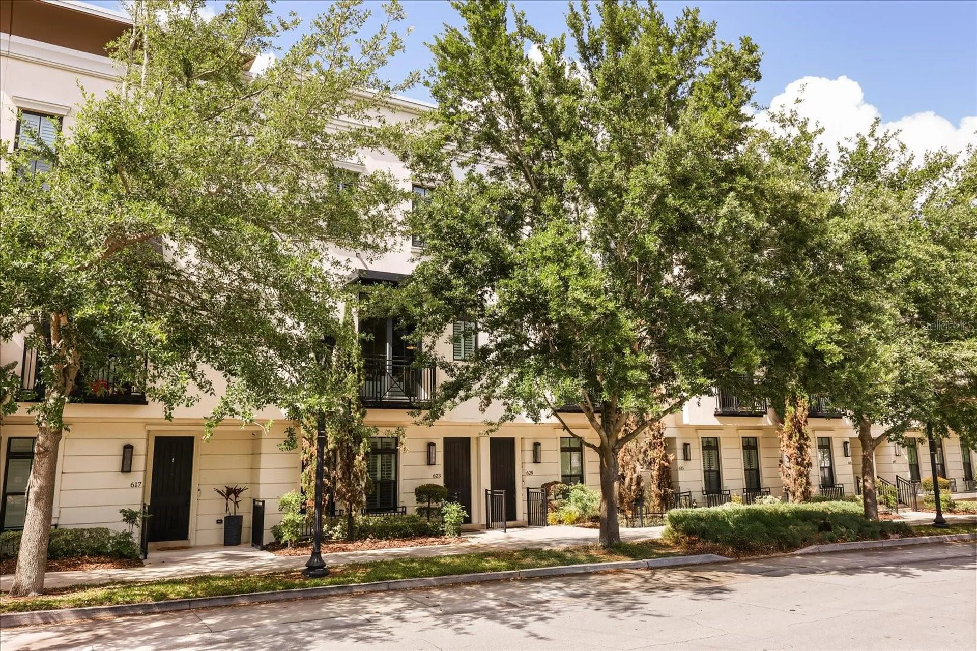 623 E Jackson Street Orlando FL 32801