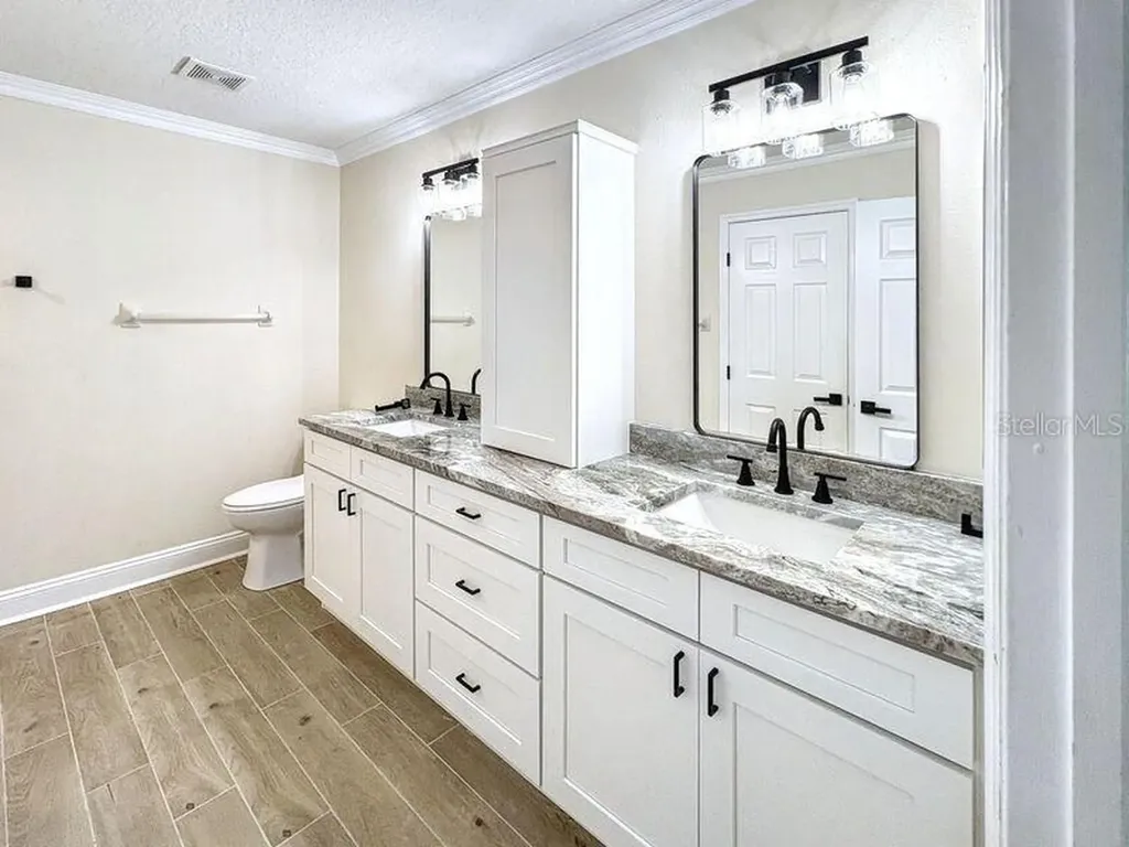 13634 Lake Point Drive S Clearwater FL 33762