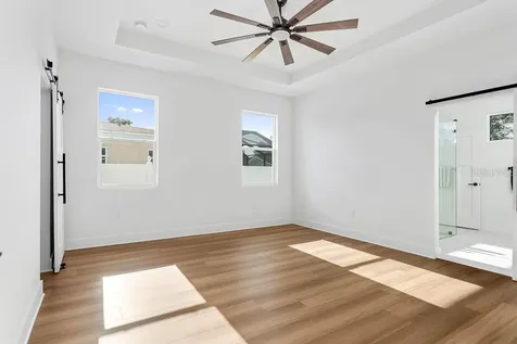 3215 W Aileen Street Tampa FL 33607