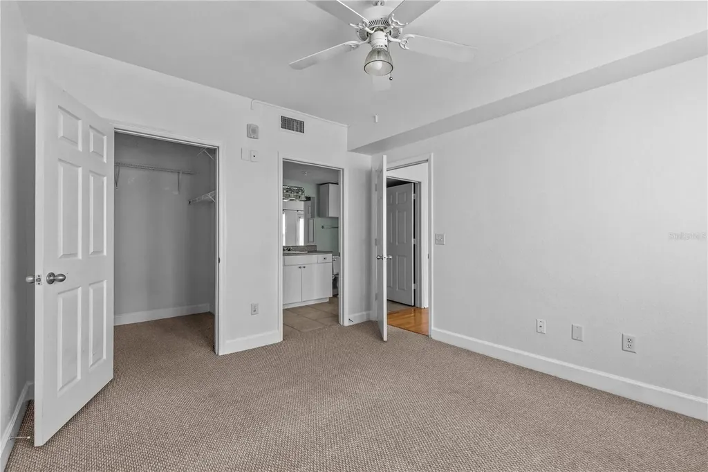300 E South Street Orlando FL 32801