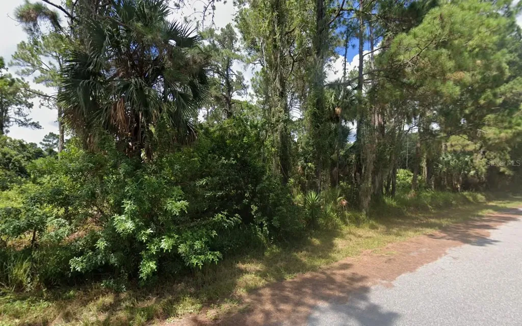 Lot 33 Bartigon Avenue North Port FL 34286