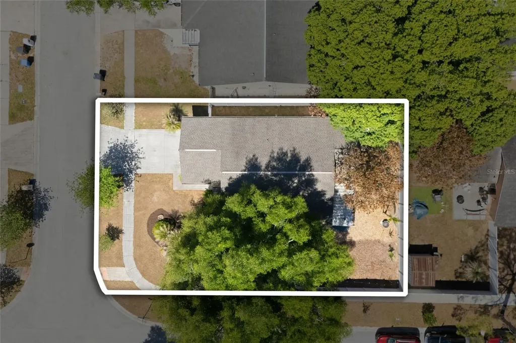 2116 Intervista Lane Valrico FL 33594