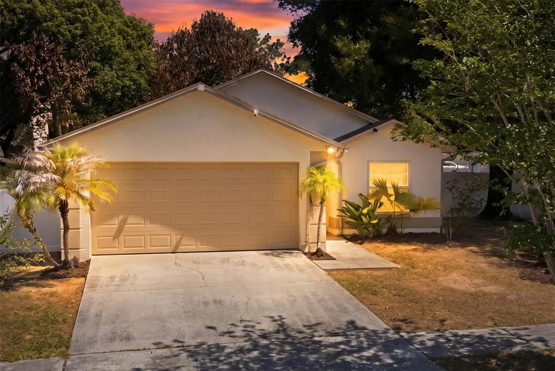 2116 Intervista Lane Valrico FL 33594