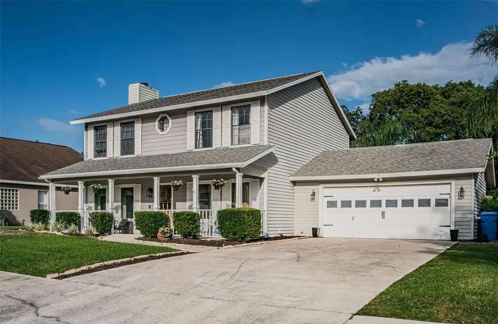 1806 River Crossing Drive Valrico FL 33596