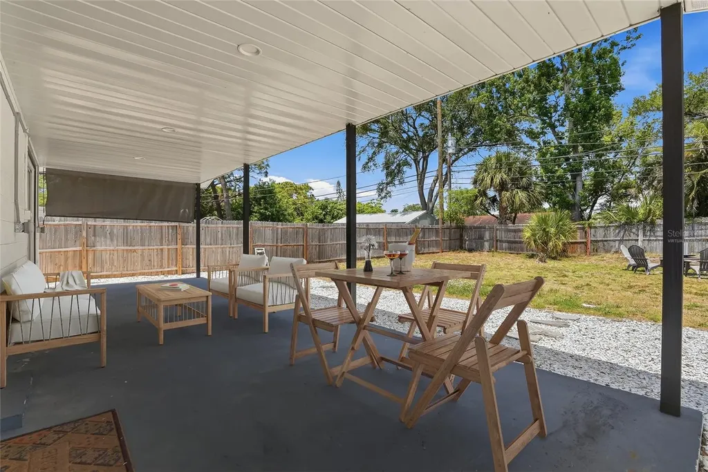 3053 Oaklawn Avenue Largo FL 33771