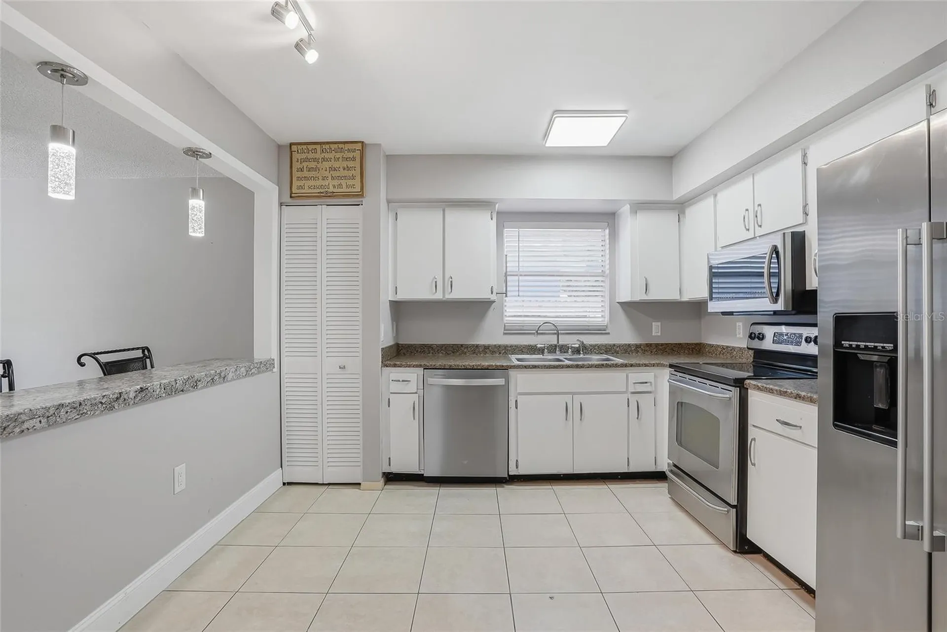 3053 Oaklawn Avenue Largo FL 33771