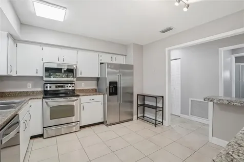 3053 Oaklawn Avenue Largo FL 33771