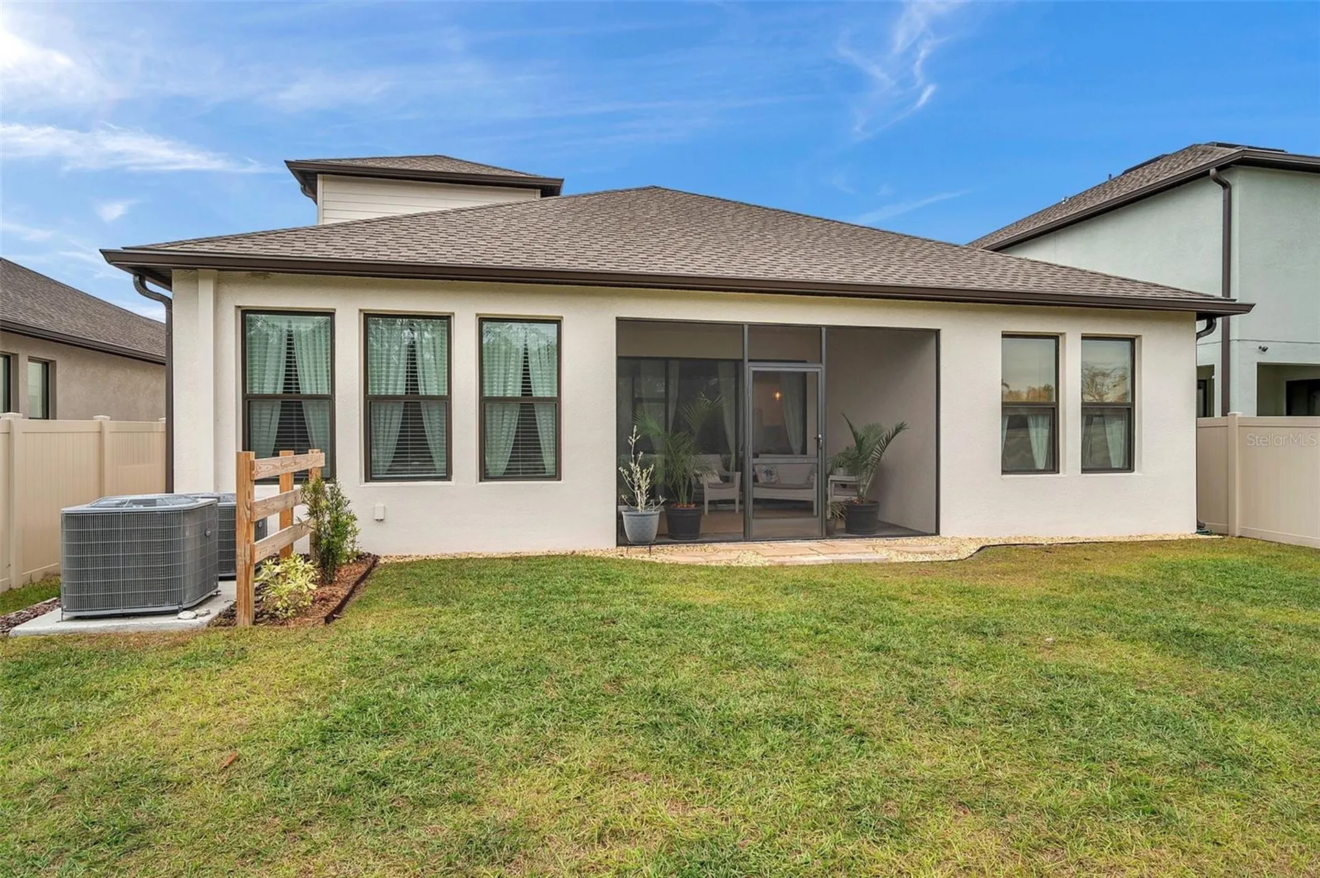 22294 Storybook Cabin Way Land O Lakes FL 34637