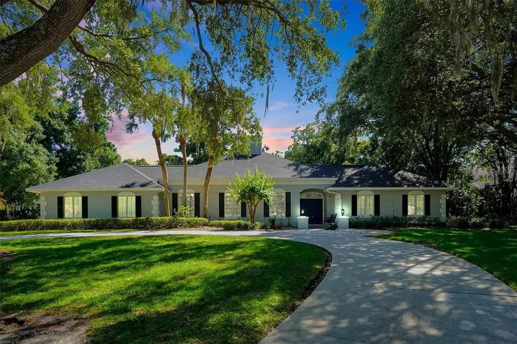 44 Lake Eloise Court Winter Haven FL 33884